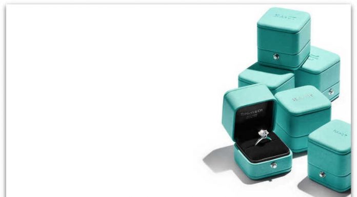 Дечкото ја запросил со прстен од соништата, но таа открила ужасна лага што ја налути јавноста