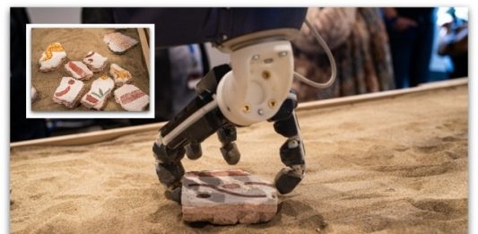 Роботите ги враќаат во живот фреските во Помпеја ! Видео